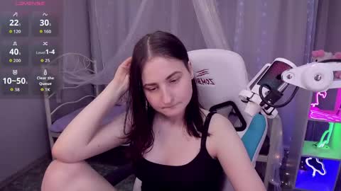 KiraParker online show from 19, 4, 2026