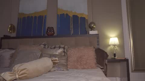 kirasunny online show from 24, 9, 2025