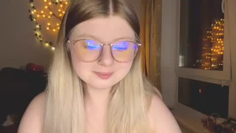 Snapshot of kirayume chatting on 12, 7, 2026 KiraYume online show from 12, 7, 2026