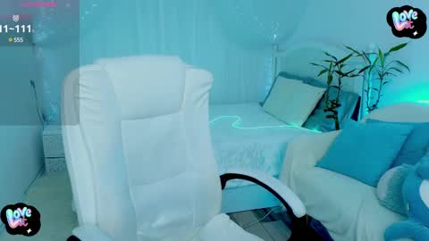    online show from 19, 2, 2025