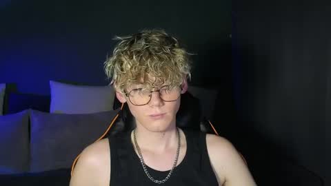 Snapshot of kirill_20_cm chatting on 20, 3, 2026 Kirill and Andrey online show from 20, 3, 2026