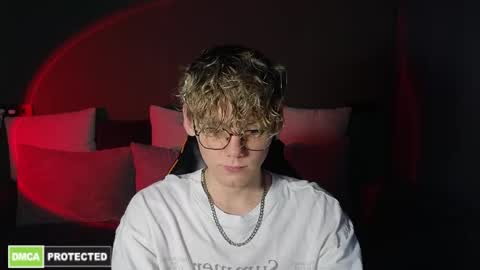 Snapshot of kirill_20_cm chatting on 5, 4, 2026 Kirill and Andrey online show from 5, 4, 2026