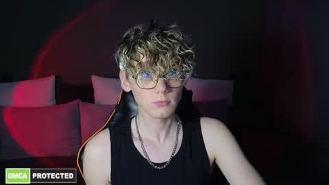 Snapshot of kirill_20_cm chatting on 11, 4, 2026 Kirill and Andrey online show from 11, 4, 2026