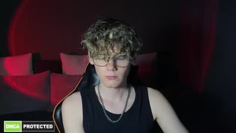 Snapshot of kirill_20_cm chatting on 13, 4, 2026 Kirill and Andrey online show from 13, 4, 2026