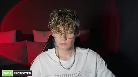 Snapshot of kirill_20_cm chatting on 14, 4, 2026 Kirill and Andrey online show from 14, 4, 2026