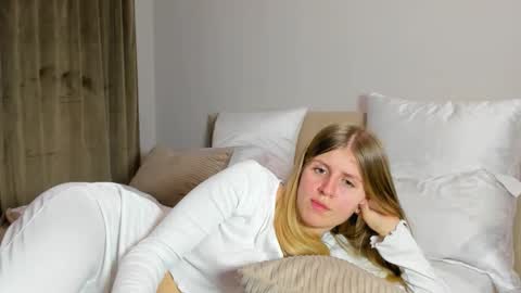 Kira online show from 23, 11, 2025