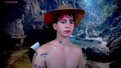 Snapshot of kiss_whitee chatting on 3, 2, 2026 kiss_whitee online show from 3, 2, 2026