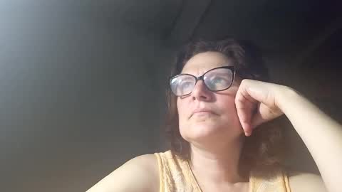 Snapshot of kissandvibe chatting on 25, 4, 2026 kissandvibe online show from 25, 4, 2026