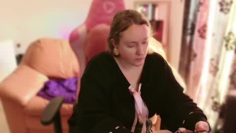 kissica online show from 21, 2, 2025