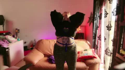 kissica online show from 11, 3, 2025