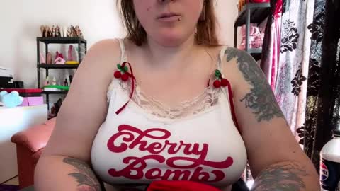 Snapshot of kissica chatting on 6, 4, 2026 kissica online show from 6, 4, 2026