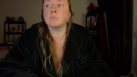 Snapshot of kissica chatting on 7, 4, 2026 kissica online show from 7, 4, 2026