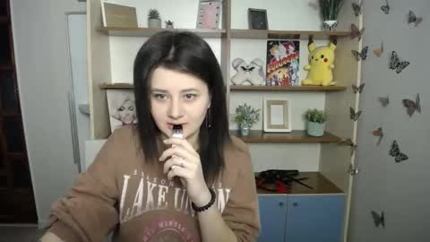 Snapshot of kissleoxx chatting on 11, 4, 2026 kissleoxx online show from 11, 4, 2026