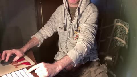 Snapshot of kissofbanned1983 chatting on 19, 2, 2026 kissofbanned1983 online show from 19, 2, 2026