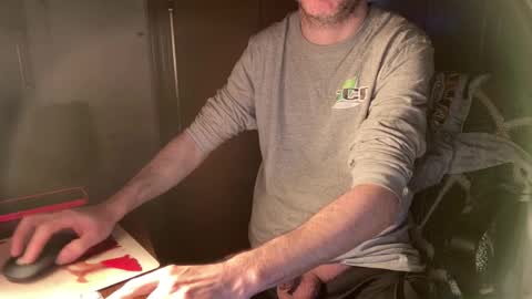 Snapshot of kissofbanned1983 chatting on 25, 2, 2026 kissofbanned1983 online show from 25, 2, 2026