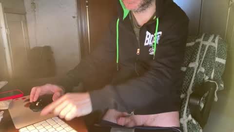 Snapshot of kissofbanned1983 chatting on 8, 3, 2026 kissofbanned1983 online show from 8, 3, 2026