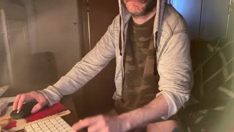 Snapshot of kissofbanned1983 chatting on 18, 3, 2026 kissofbanned1983 online show from 18, 3, 2026