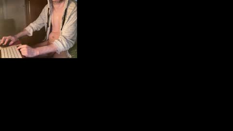 Snapshot of kissofbanned1983 chatting on 11, 4, 2026 kissofbanned1983 online show from 11, 4, 2026