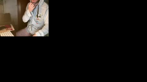 Snapshot of kissofbanned1983 chatting on 12, 4, 2026 kissofbanned1983 online show from 12, 4, 2026