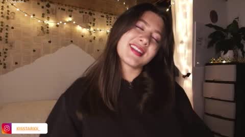 Helena and Brad online show from 7, 11, 2025