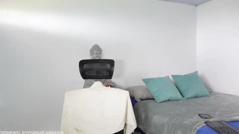 kite__ online show from 31, 12, 2024