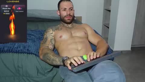 kite__ online show from 2, 10, 2025