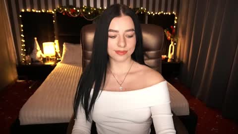 Snapshot of kitnis1love chatting on 8, 12, 2024 kitness online show from 8, 12, 2024