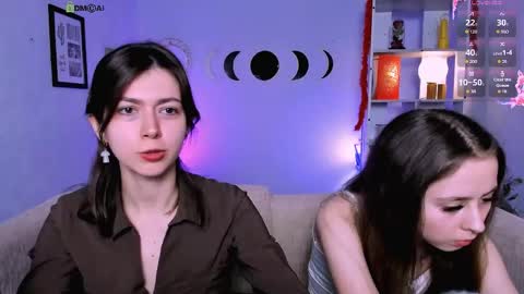 Snapshot of kitniss_dreamy chatting on 21, 3, 2026 kitniss online show from 21, 3, 2026