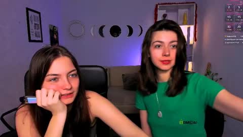 Snapshot of kitniss_dreamy chatting on 21, 4, 2026 kitniss online show from 21, 4, 2026