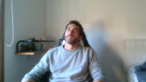Snapshot of kitosssss chatting on 27, 4, 2026 Steve Cocks online show from 27, 4, 2026