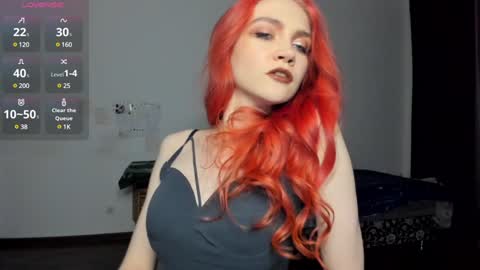 Snapshot of kitsunemoon chatting on 17, 1, 2025 Kitsune online show from 17, 1, 2025