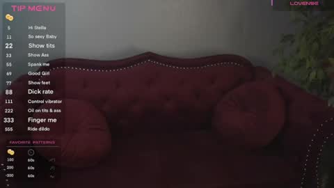 Snapshot of kitten142 chatting on 16, 4, 2026 Athena Rose online show from 16, 4, 2026