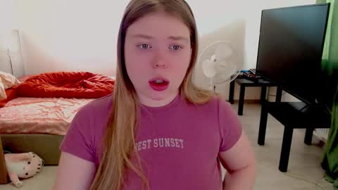 Jennyblonde and Emmabrunette online show from 1, 2, 2026