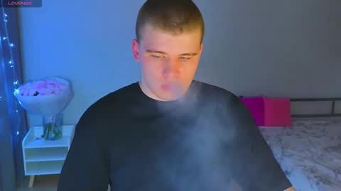 Snapshot of kittenmur chatting on 20, 10, 2025 Vlad online show from 20, 10, 2025