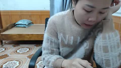 kitti_baby2x online show from 7, 1, 2026