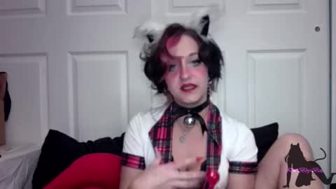 Snapshot of kittibbybells0311 chatting on 30, 10, 2025 Kitti online show from 30, 10, 2025