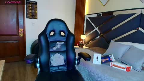 Snapshot of kittie_vixen chatting on 30, 4, 2026 Kittie Vixen online show from 30, 4, 2026