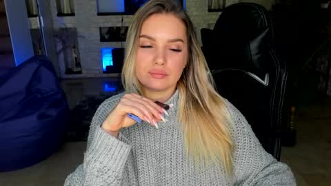Snapshot of kittiliza chatting on 5, 2, 2025 kittiliza online show from 5, 2, 2025