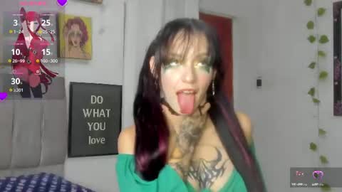 Snapshot of kitty__black__ chatting on 6, 7, 2026 KITTY online show from 6, 7, 2026