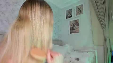 sophie online show from 2, 6, 2026