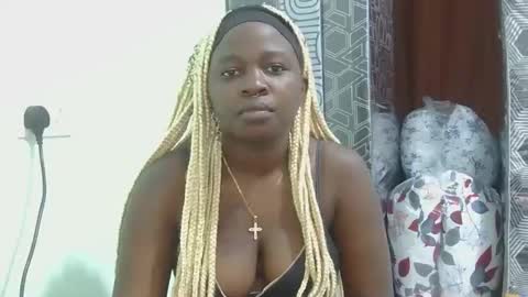 Snapshot of kitty_aura chatting on 25, 3, 2026 Kitty Aura online show from 25, 3, 2026