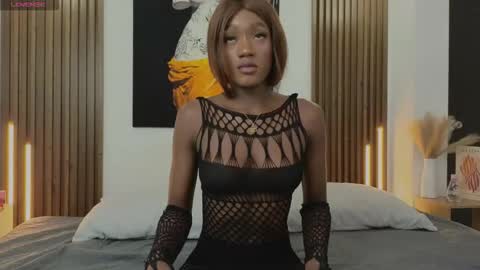 Kitty Bombon online show from 10, 11, 2025