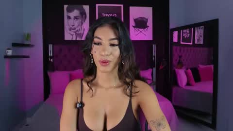 Snapshot of kitty_collins_ chatting on 20, 2, 2026 Kitty online show from 20, 2, 2026