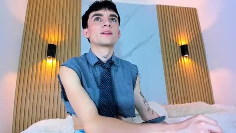Snapshot of kitty_gill chatting on 20, 2, 2025 kitty_gill online show from 20, 2, 2025