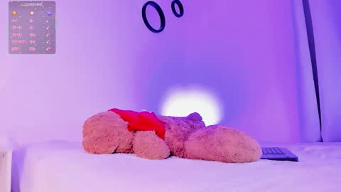 Kitty Katth  online show from 10, 3, 2026