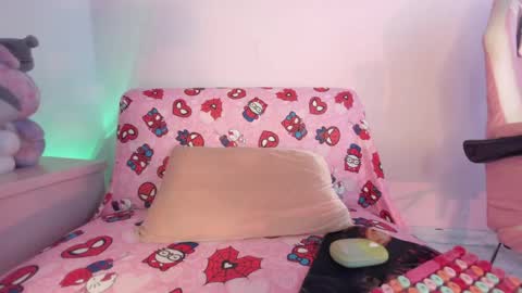 Snapshot of kitty_kryss chatting on 22, 4, 2026 kitty_kryss online show from 22, 4, 2026