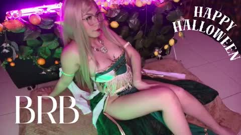 Snapshot of kitty_malach chatting on 2, 11, 2025 Kitty online show from 2, 11, 2025