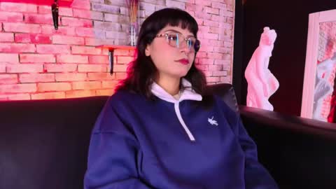 Kitty online show from 28, 3, 2026