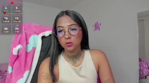 Snapshot of kitty_moon2 chatting on 22, 7, 2026 Kitty online show from 22, 7, 2026