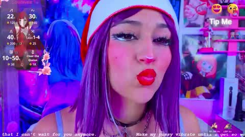 Snapshot of kitty_niki chatting on 17, 12, 2025 Nicol Gomez online show from 17, 12, 2025